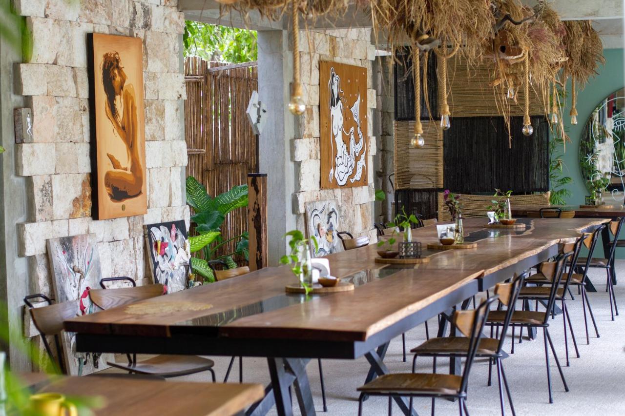 Hotel Makaabá Eco-Boutique Bacalar Exterior foto The restaurant at the resort