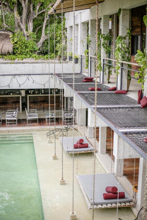 Hotel Makaabá Eco-Boutique Bacalar Exterior foto The swimming pool at the hotel